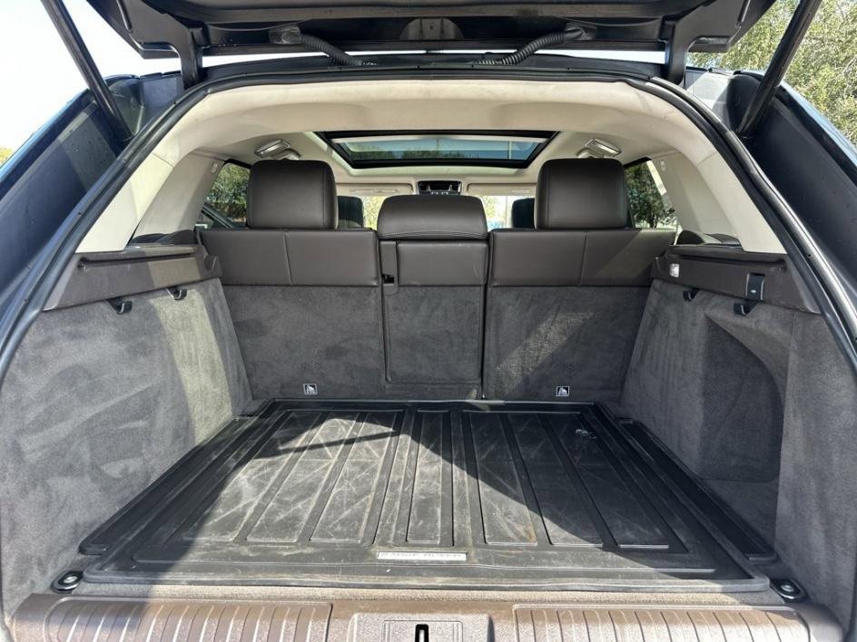 Used 2017 Land Rover Range Rover Sport HSE Dynamic image 20