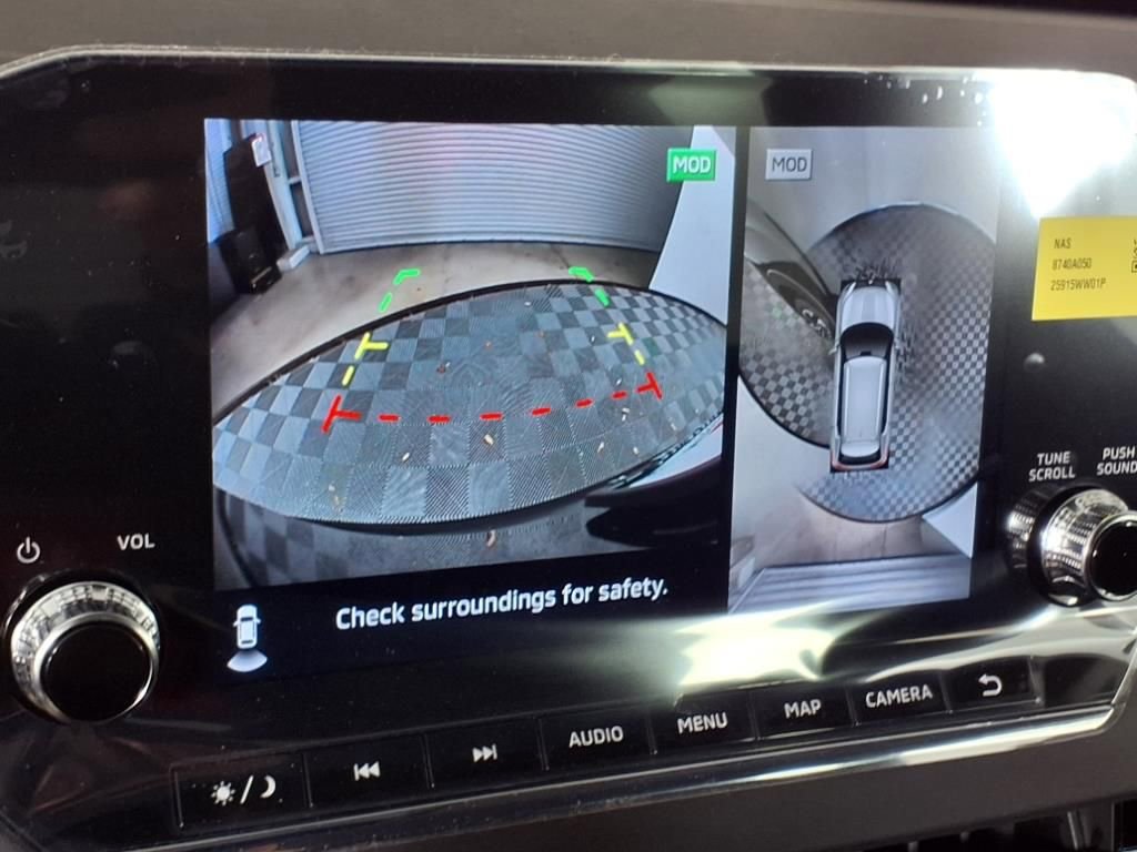 New 2025 Mitsubishi Outlander SE AWD/4WD image 16