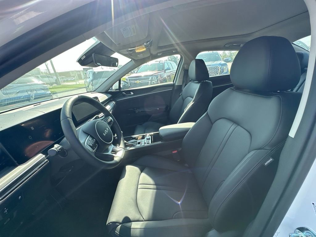 New 2025 Kia K5 EX image 40