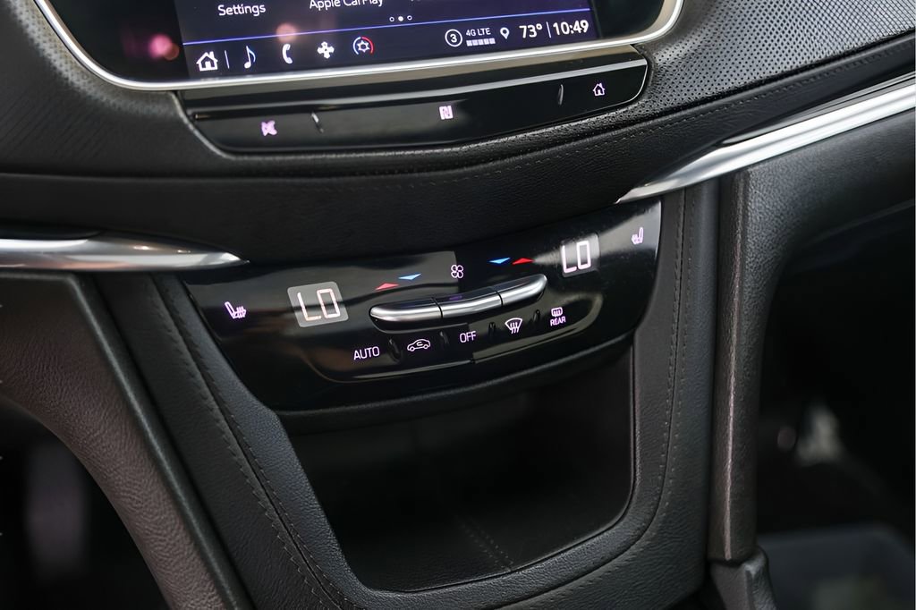 Used 2021 Cadillac XT5 Premium Luxury FWD image 22