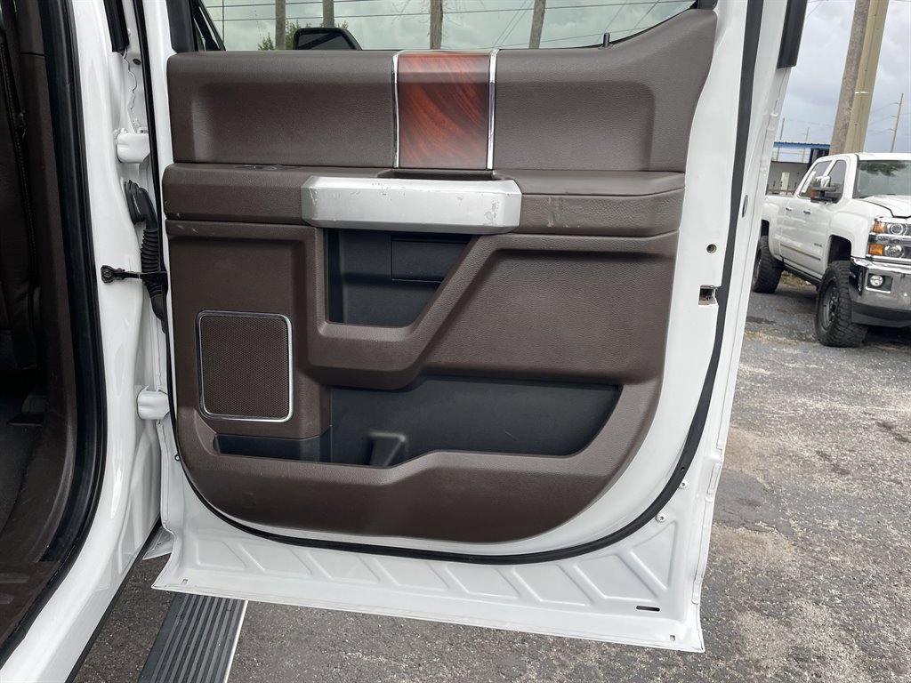 Used 2020 Ford F350 King Ranch w/ King Ranch Ultimate Package AWD/4WD image 47