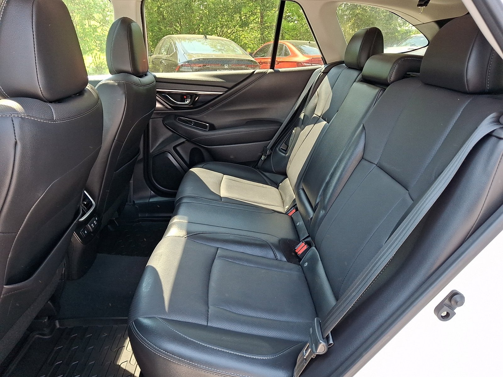 Used 2020 Subaru Outback Limited w/ Popular Package #2 AWD/4WD image 10