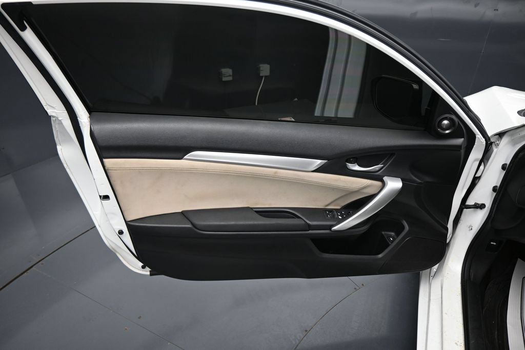 Used 2016 Honda Civic EX-T image 10
