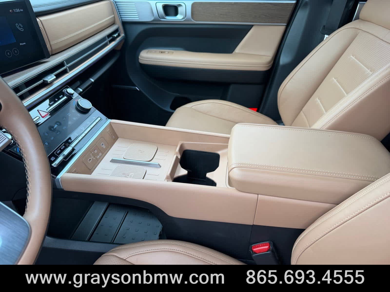 Used 2026 Hyundai Santa Fe Calligraphy AWD/4WD image 12
