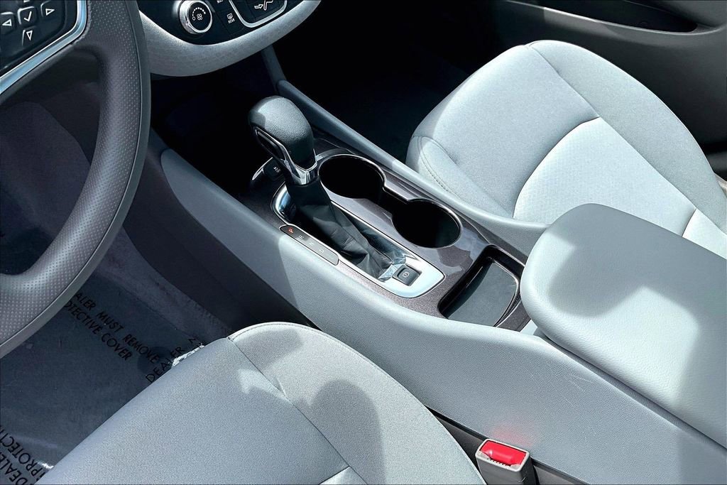 Used 2024 Chevrolet Malibu LS image 17