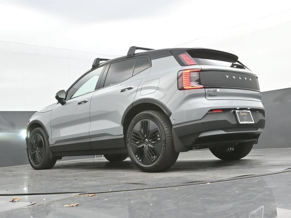New 2026 Volvo EX30 Cross Country Ultra w/ Protection Package Premier AWD/4WD image 32