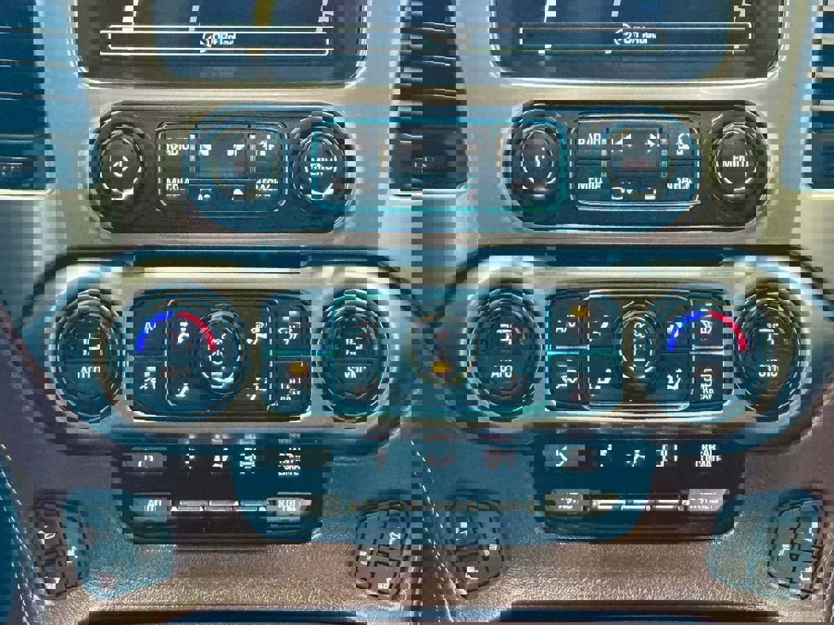 Used 2018 Chevrolet Tahoe Premier image 29