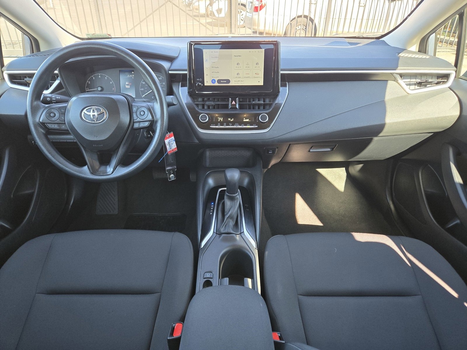 Used 2024 Toyota Corolla LE image 10