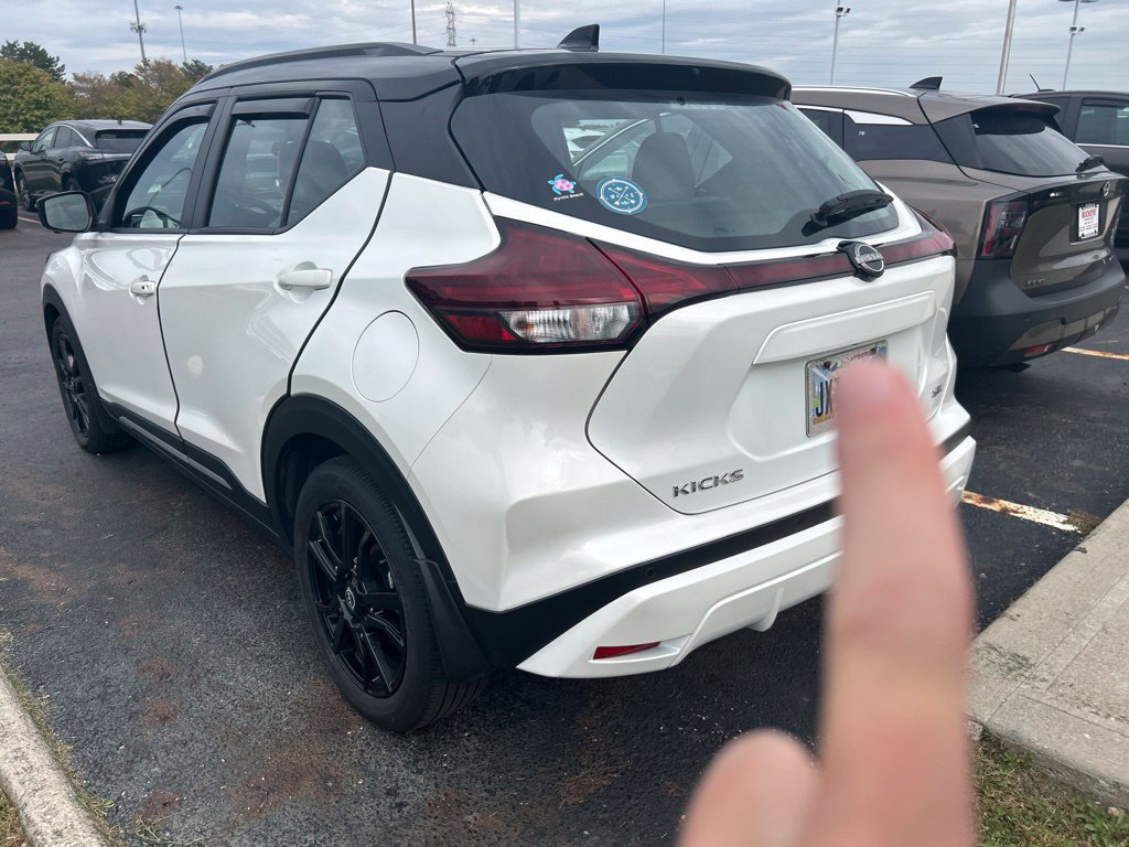 Certified 2023 Nissan Kicks SR w/ SR Premium Package FWD image 2