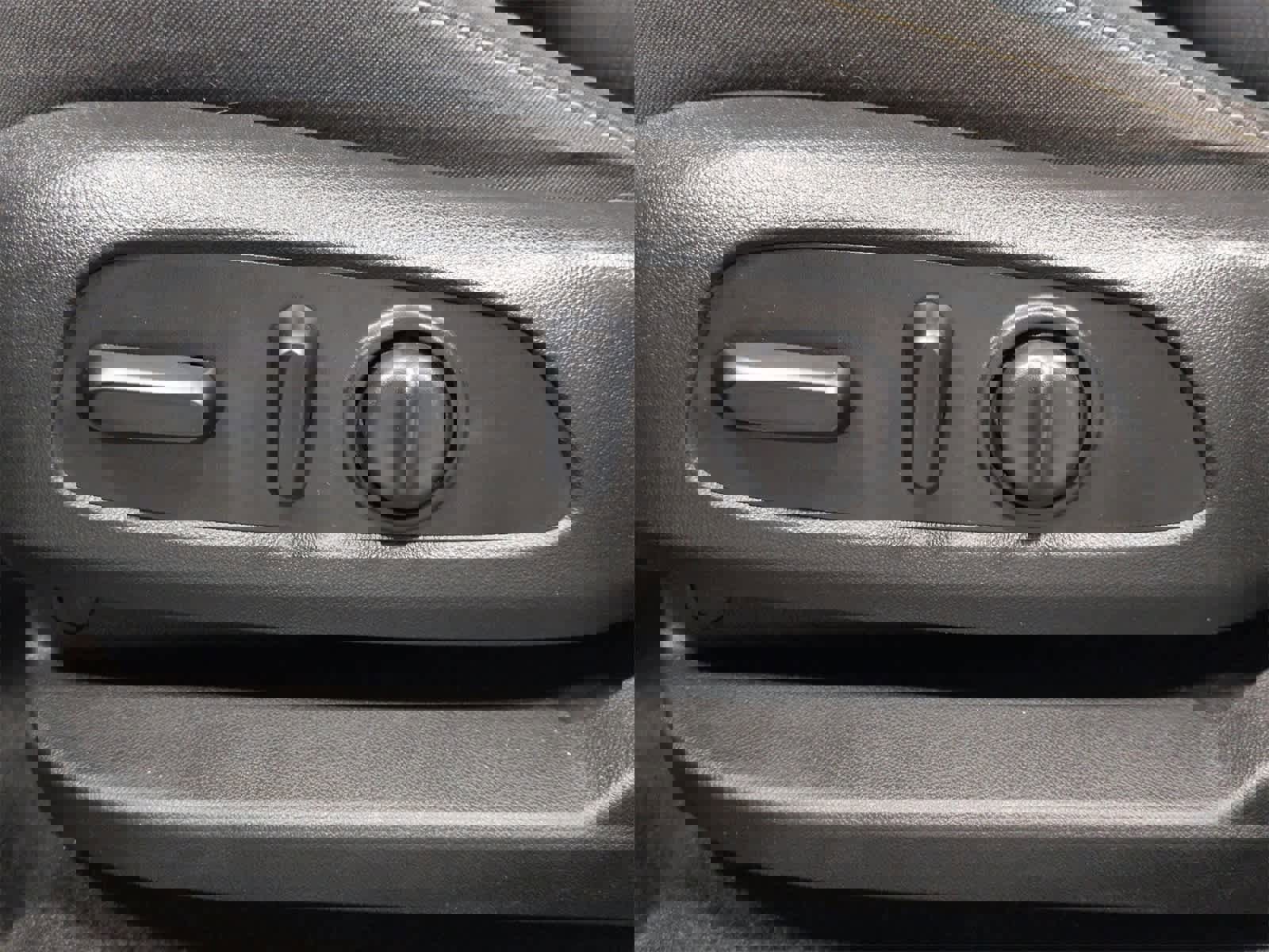 Used 2020 GMC Acadia SLE image 19