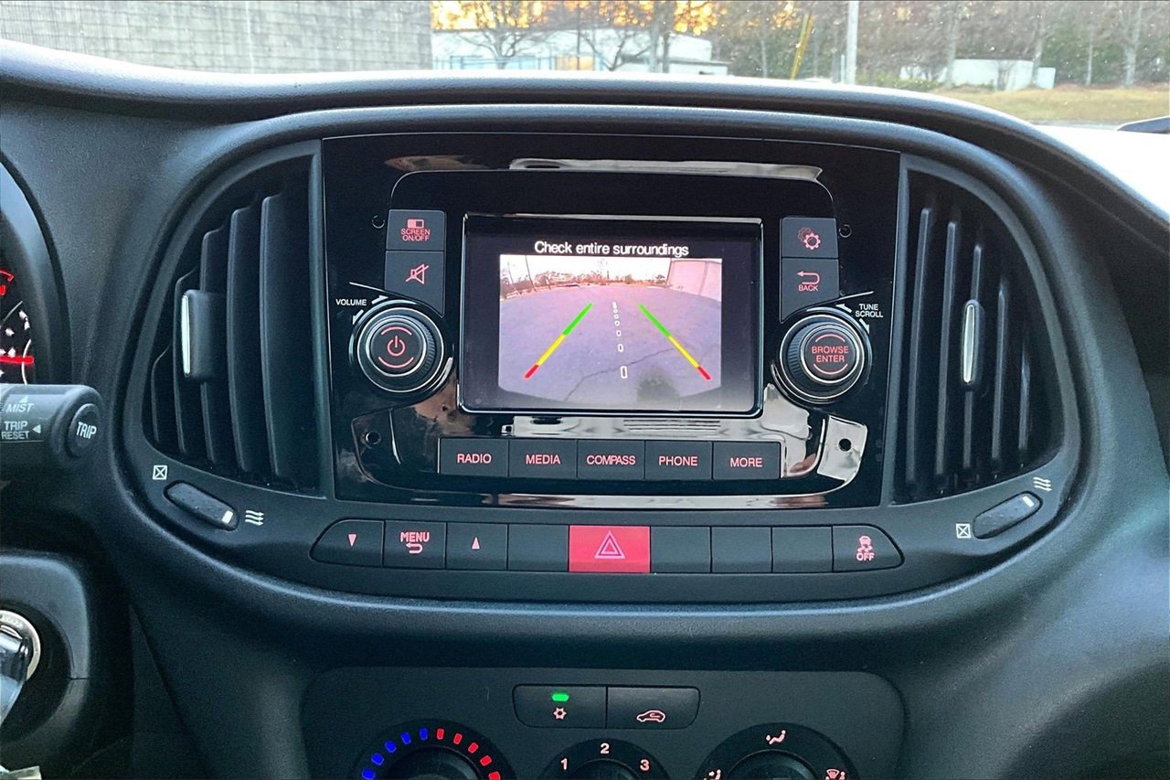 Used 2020 RAM ProMaster City Tradesman image 12