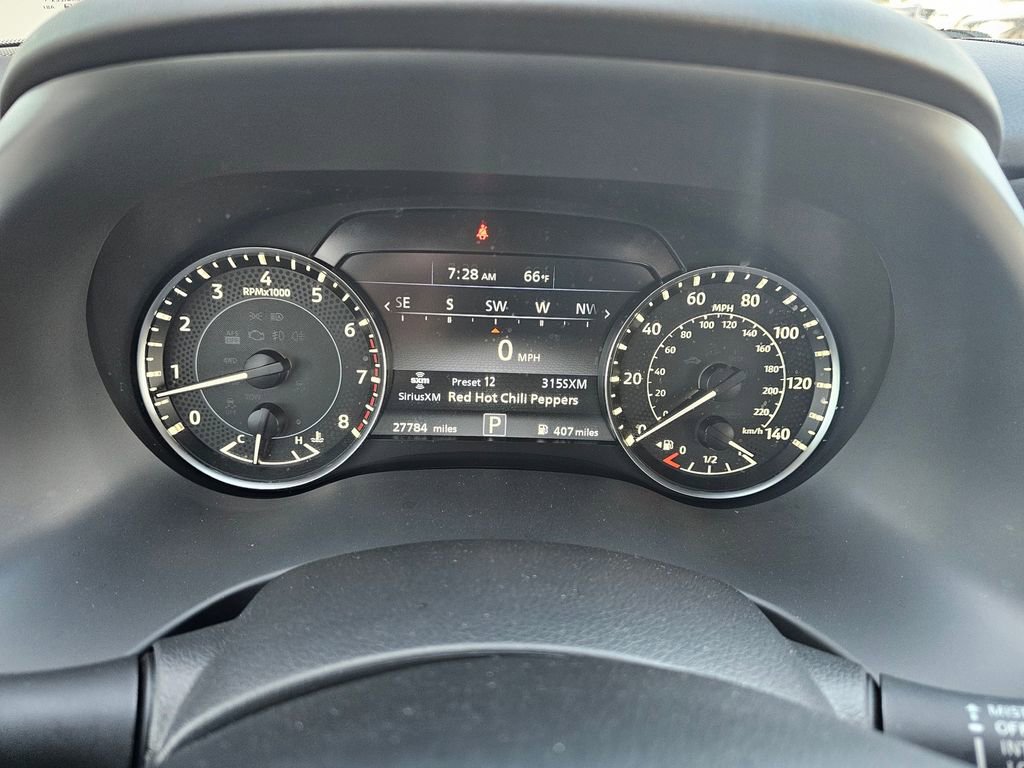 Used 2024 Nissan Armada SL w/ Captain's Chairs Package RWD image 20