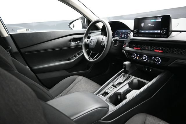 Used 2025 Honda Accord LX image 13