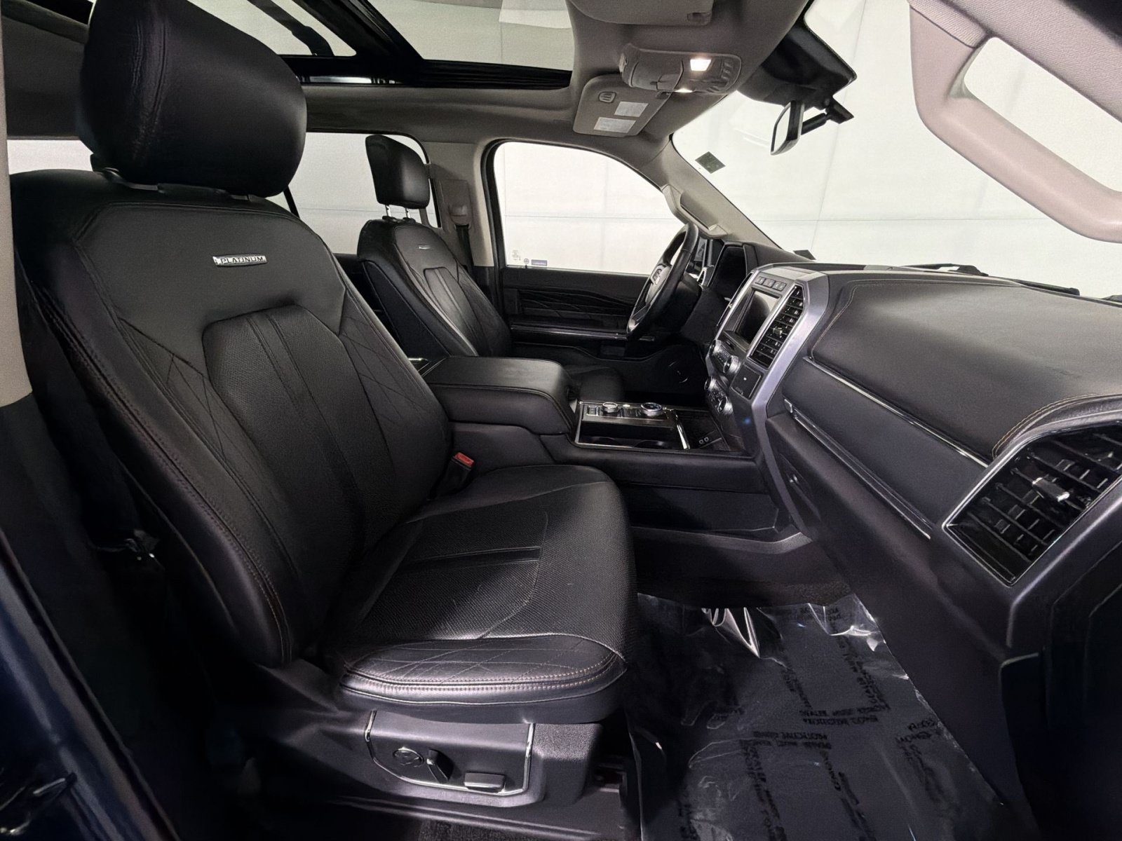 Used 2019 Ford Expedition Max Platinum AWD/4WD image 22