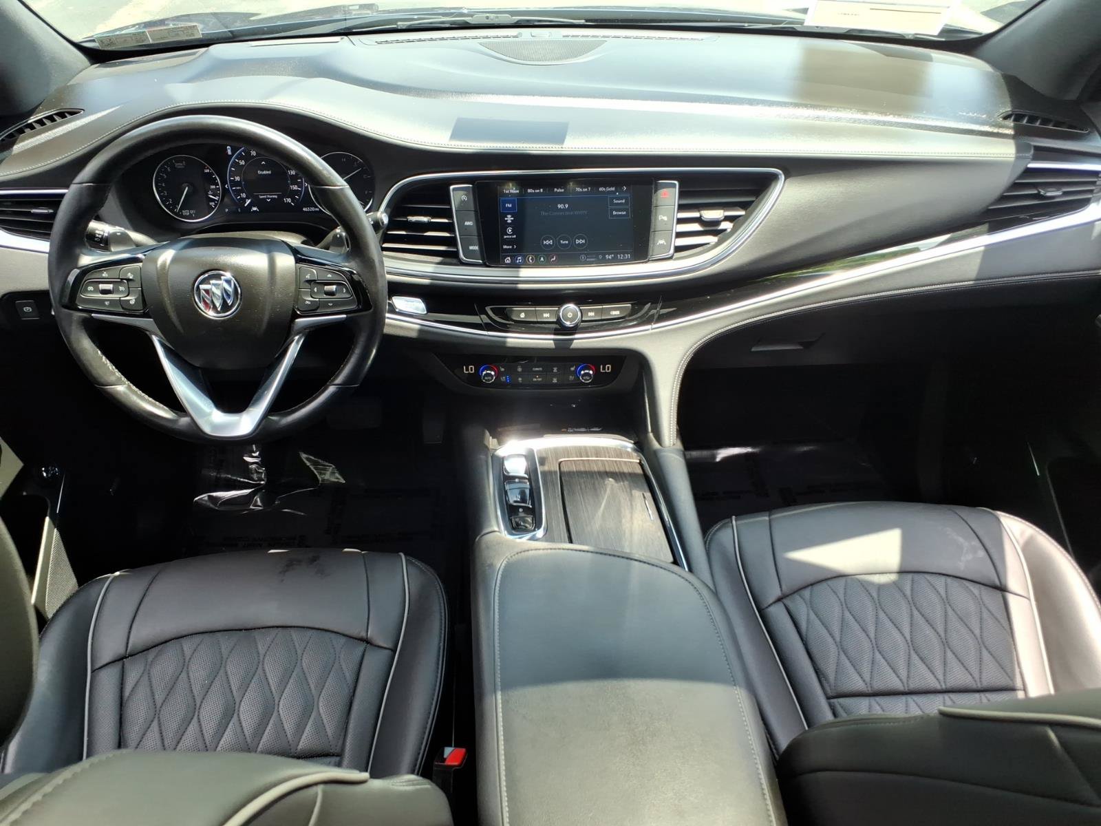 Used 2022 Buick Enclave Avenir w/ Avenir Technology Package AWD/4WD image 18