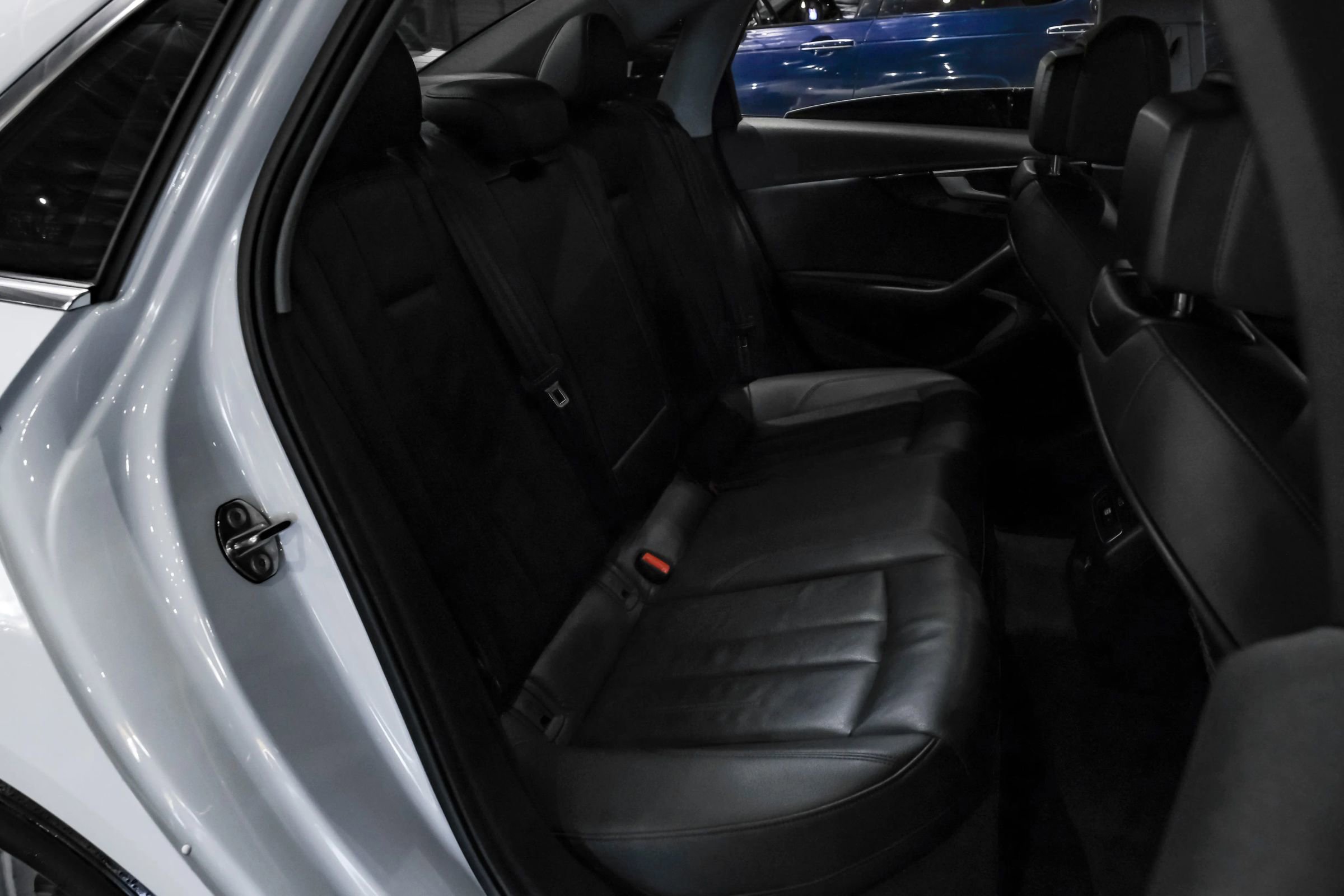 Used 2019 Audi A4 2.0T Premium w/ Convenience Package AWD/4WD image 33