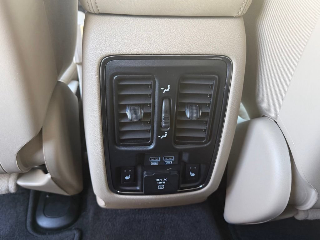Used 2018 Jeep Grand Cherokee Limited RWD image 10