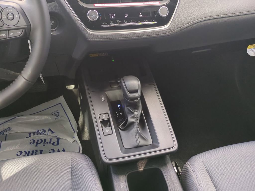New 2026 Toyota Corolla Cross SE image 18