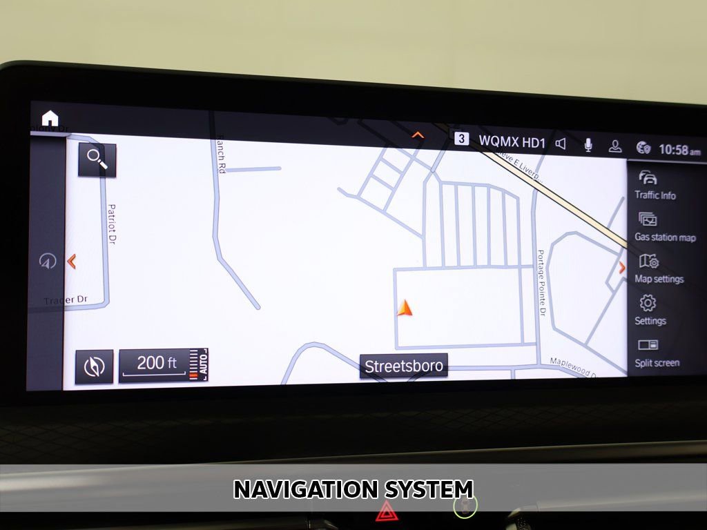 Used 2025 BMW X4 M40i w/ Premium Enhanced Package image 3