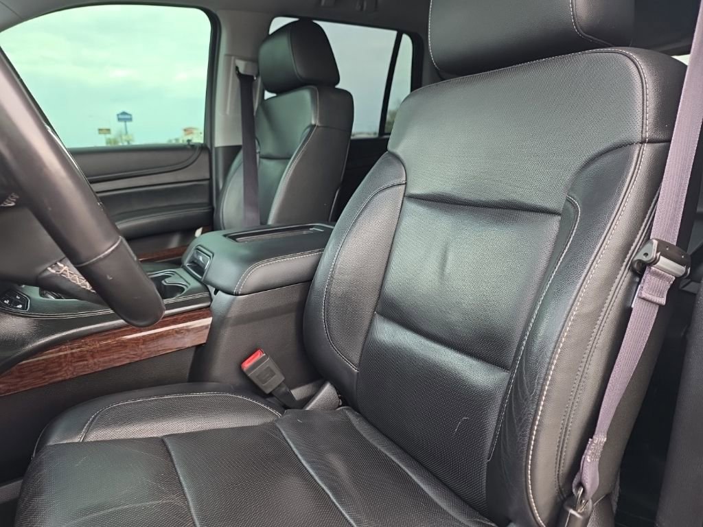Used 2016 GMC Yukon SLT AWD/4WD image 15