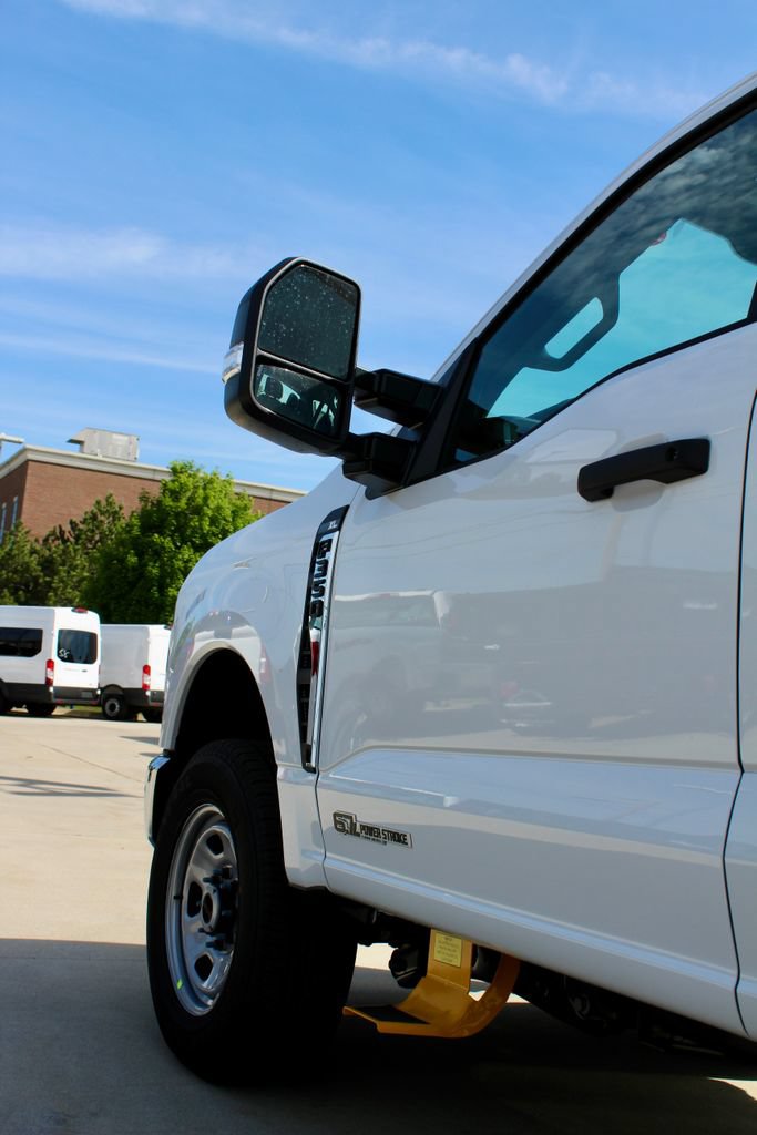 New 2026 Ford F350 XL w/ XL Chrome Package AWD/4WD image 29