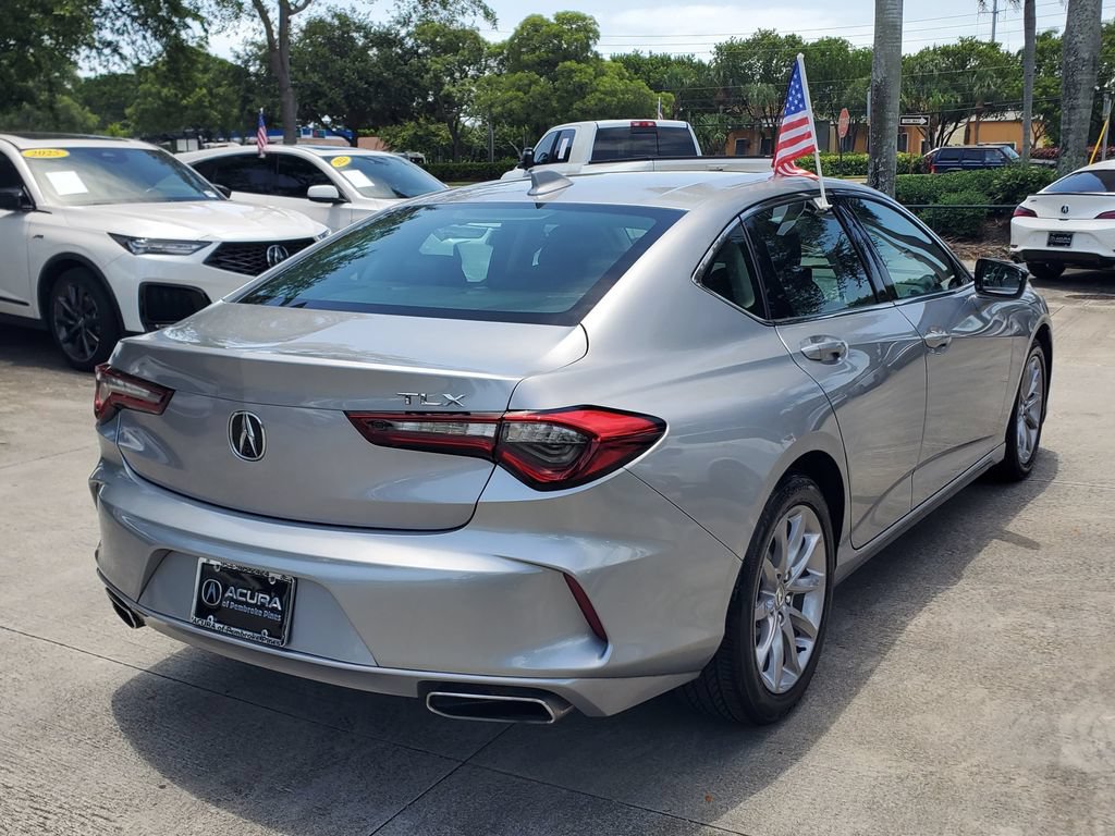 Used 2023 Acura TLX FWD image 7