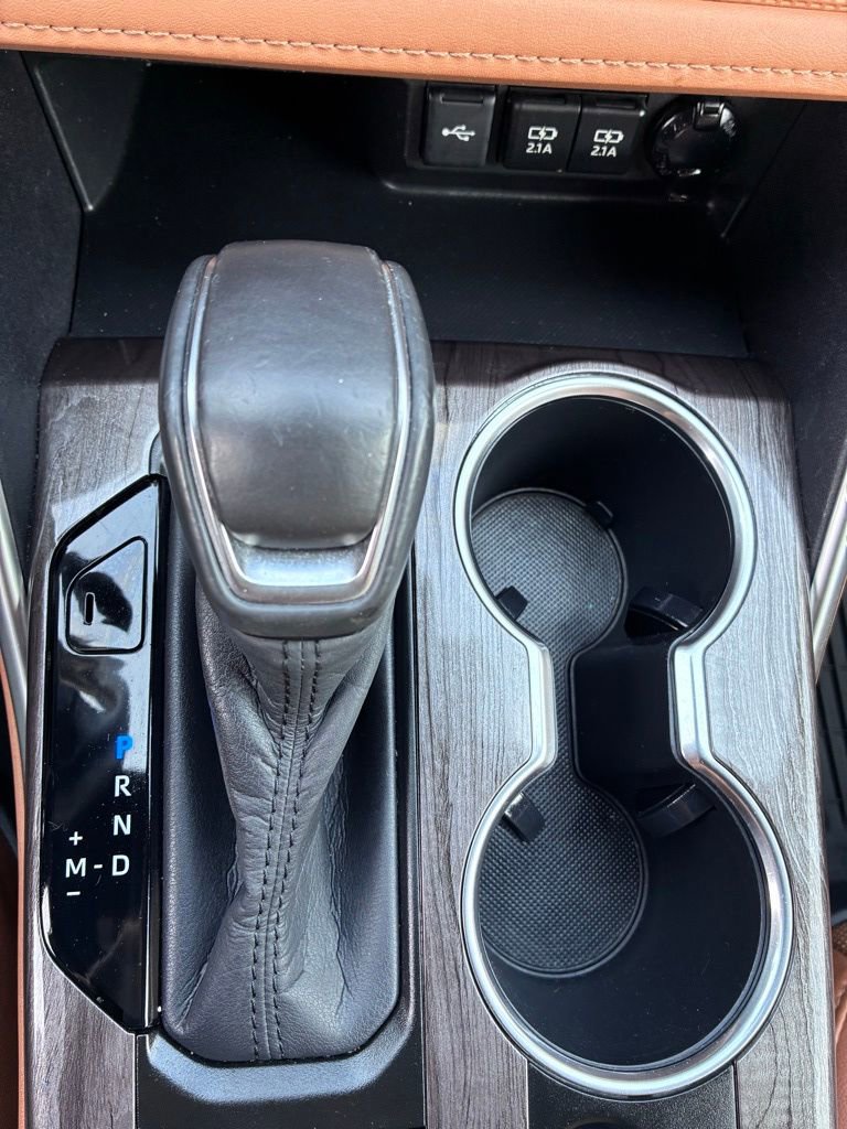 Used 2020 Toyota Highlander Platinum AWD/4WD image 35