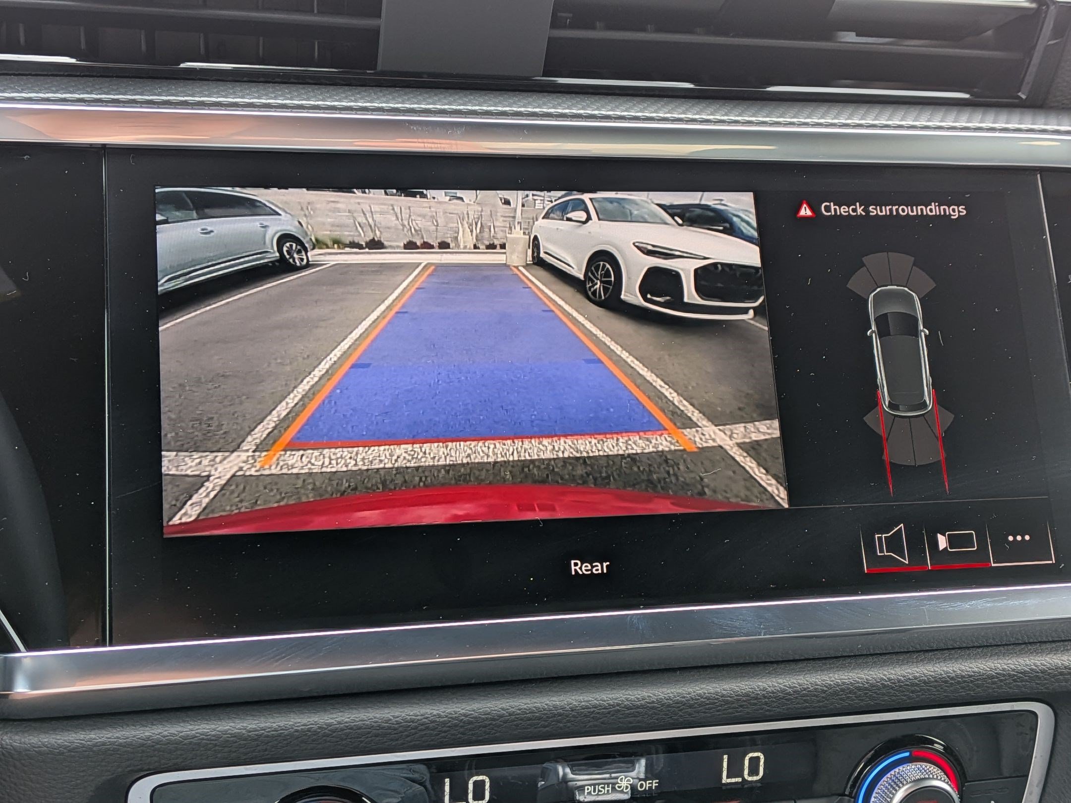 Certified 2025 Audi Q3 2.0T Premium w/ Convenience Package AWD/4WD image 20