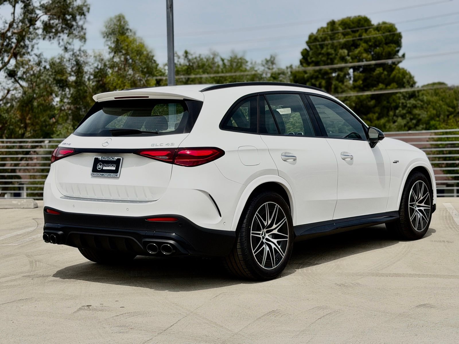 New 2026 Mercedes-Benz GLC 43 AMG 4MATIC image 9