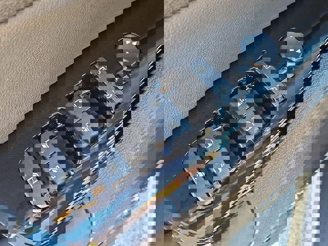 Used 2023 Kia Sportage SX image 33