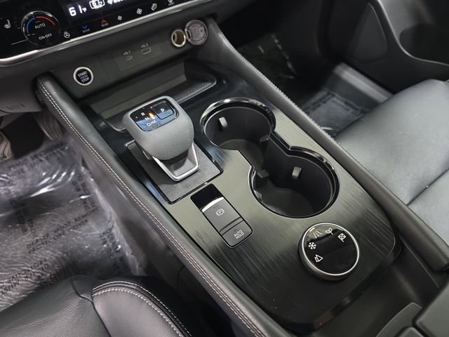 Used 2023 Nissan Rogue SL w/ SL Premium Package AWD/4WD image 25