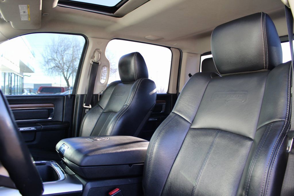 Used 2018 RAM 1500 Laramie w/ Convenience Group image 15