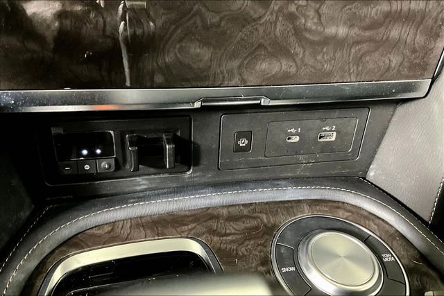 Used 2024 Nissan Armada Platinum w/ Captain's Chairs Package image 34