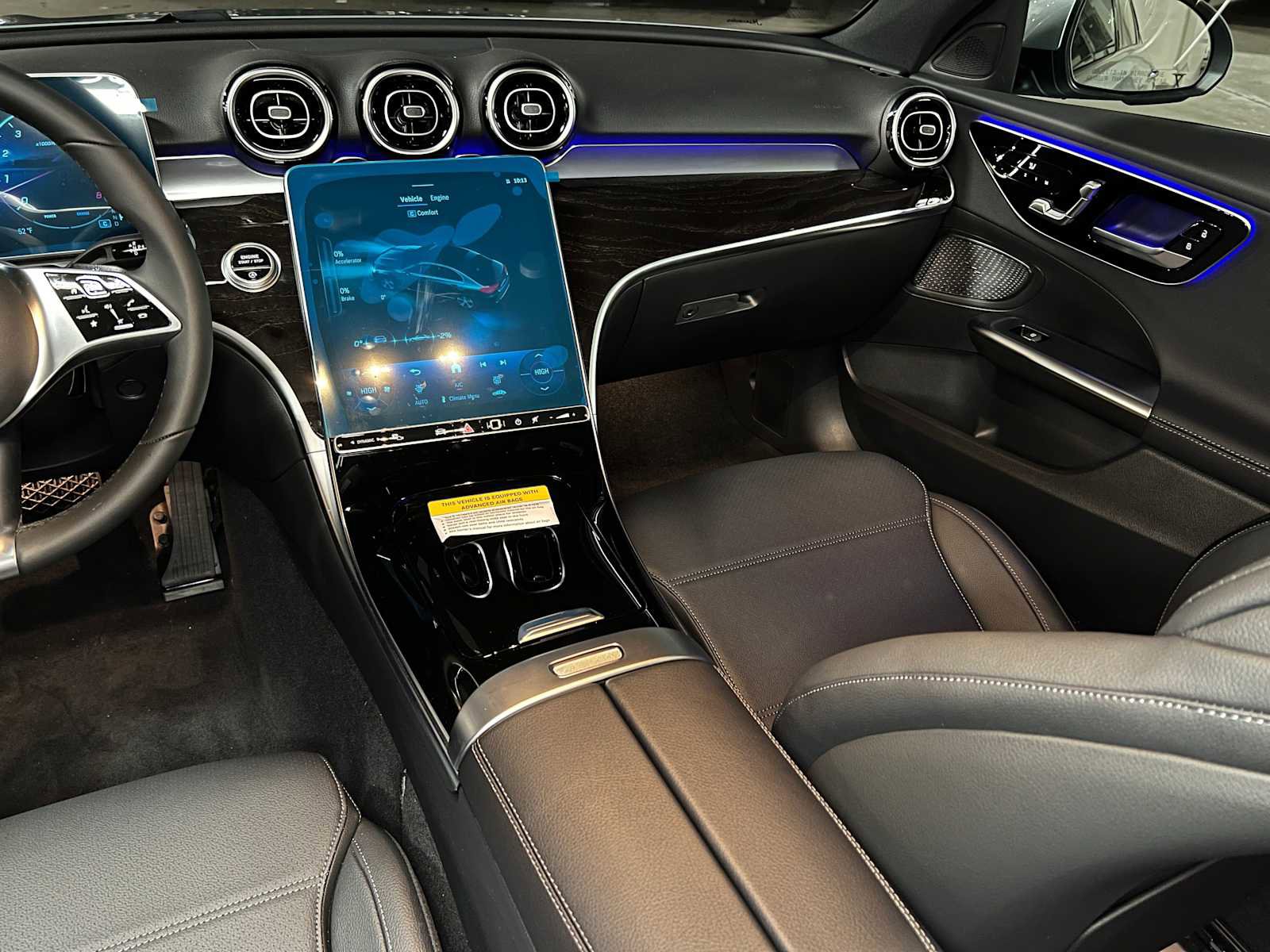 Used 2025 Mercedes-Benz C 300 4MATIC Sedan image 41