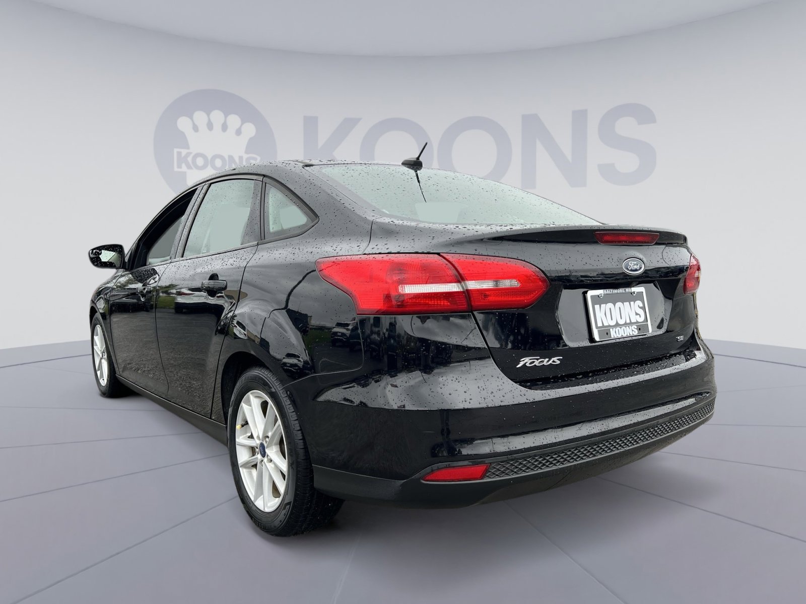 Certified 2018 Ford Focus SE image 4