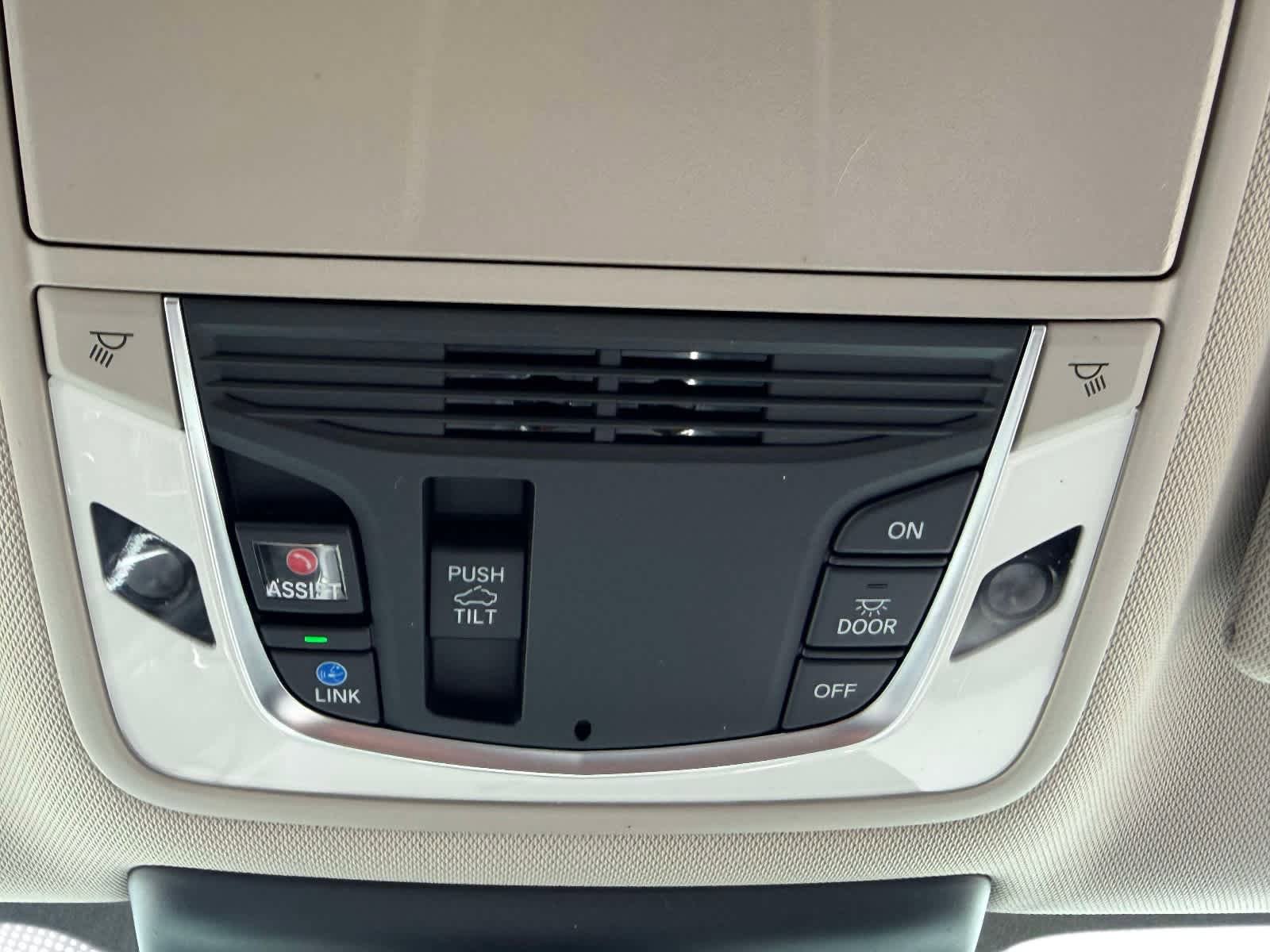 Used 2023 Acura TLX FWD image 31