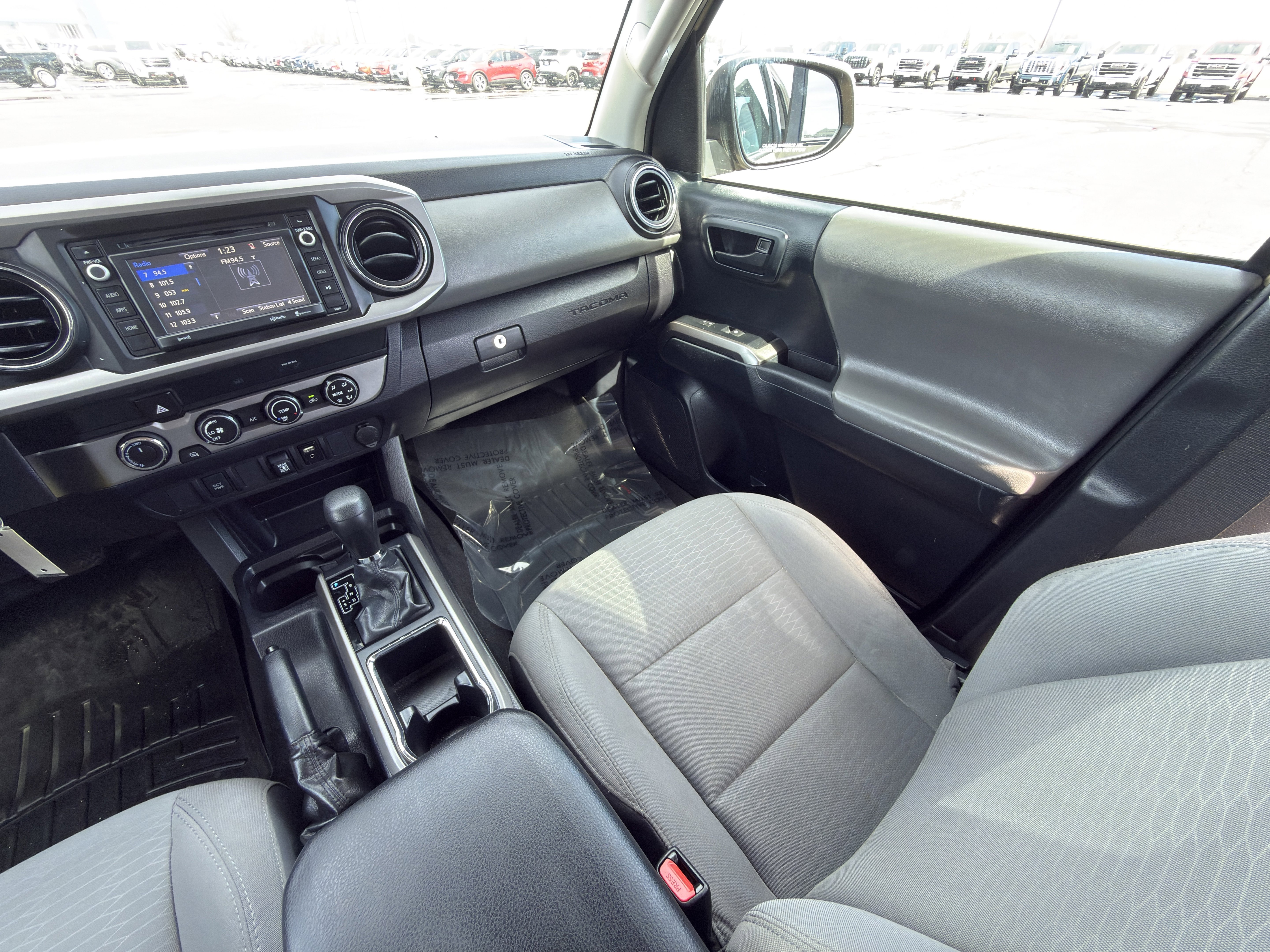 Used 2019 Toyota Tacoma SR5 image 24