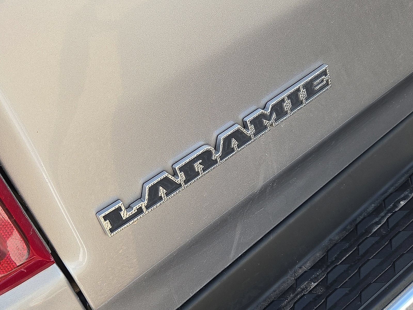 Used 2024 RAM 1500 Laramie RWD image 13