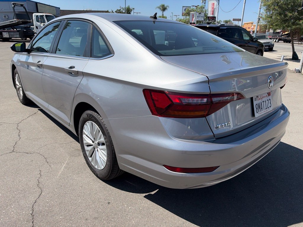Used 2019 Volkswagen Jetta S w/ Driver Assistance Package FWD image 4