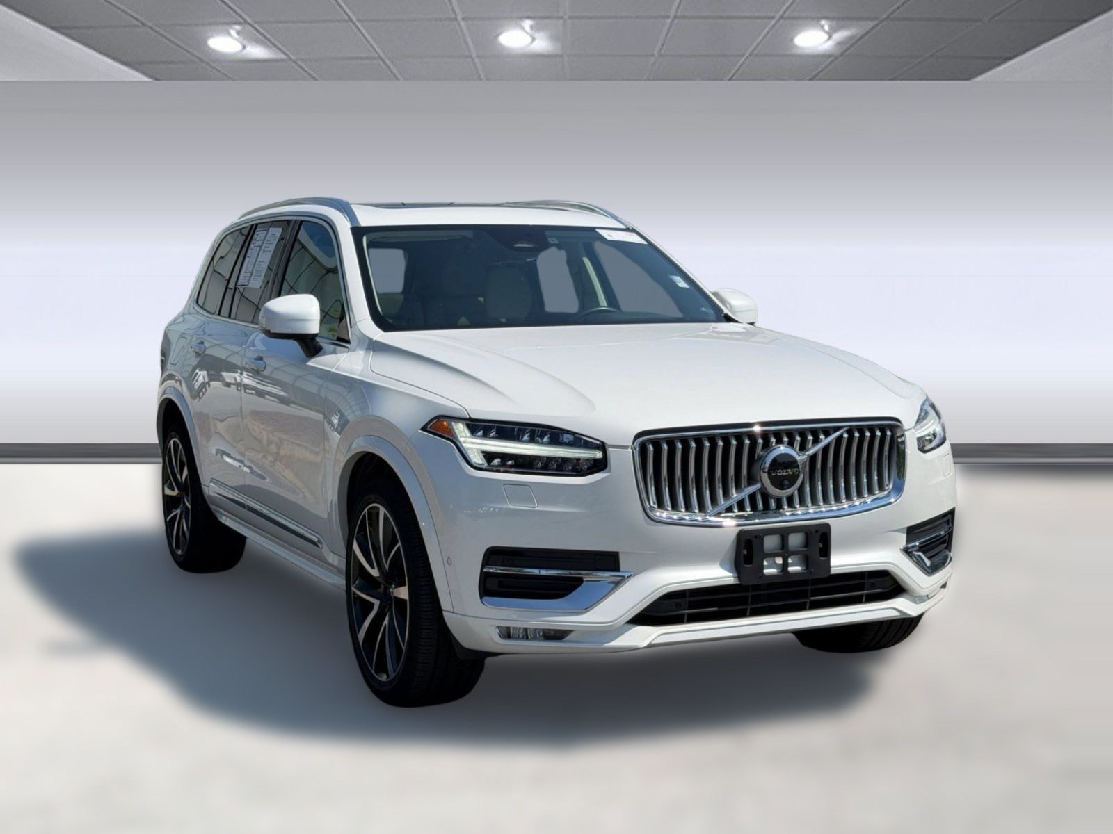 Certified 2023 Volvo XC90 B6 Plus w/ Protection Package Premier AWD/4WD image 7