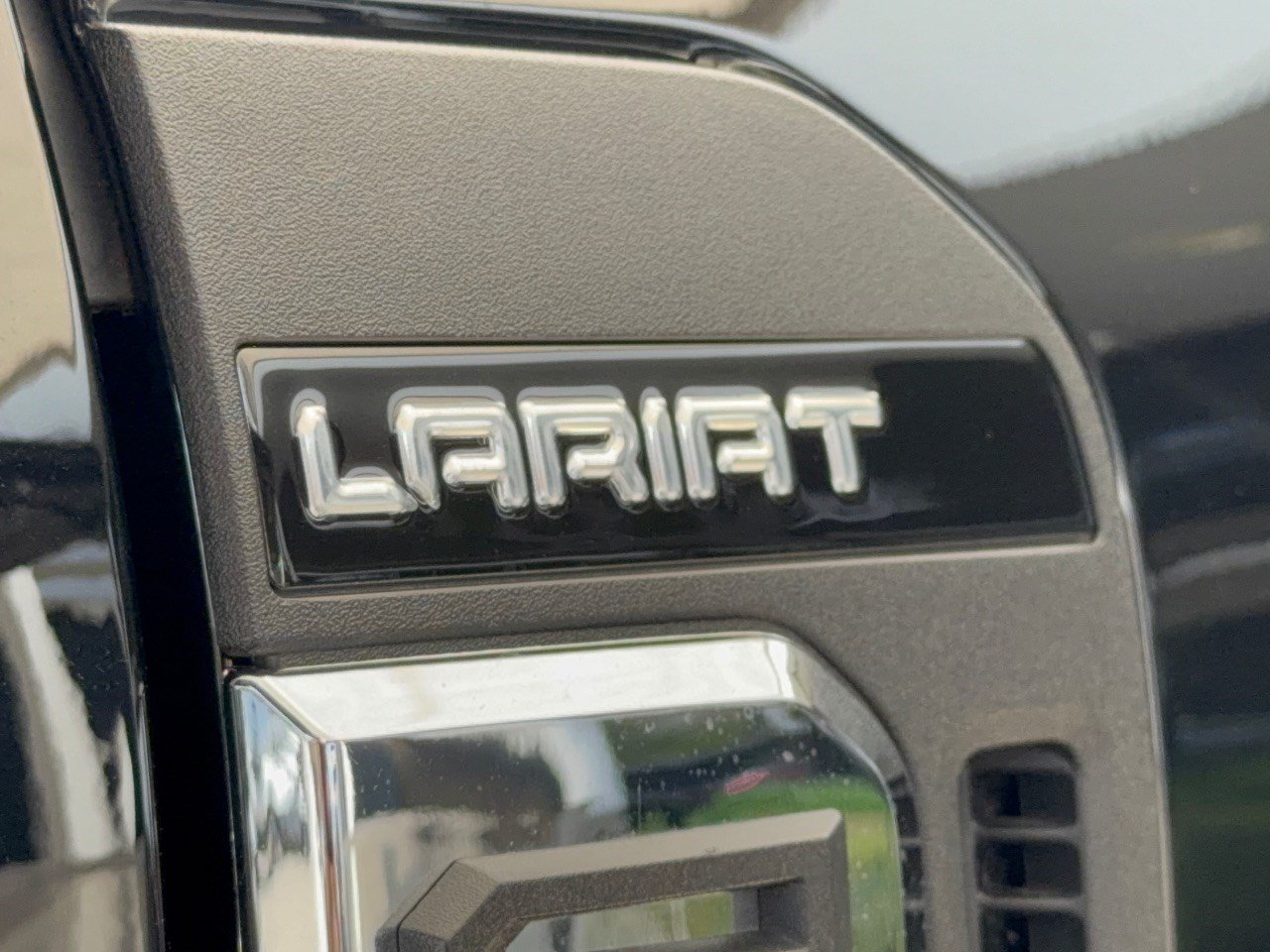 Used 2026 Ford F250 Lariat w/ Chrome Package AWD/4WD image 32