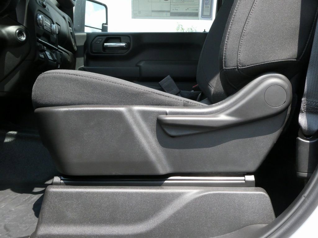 New 2025 GMC Sierra 3500 Pro AWD/4WD image 10