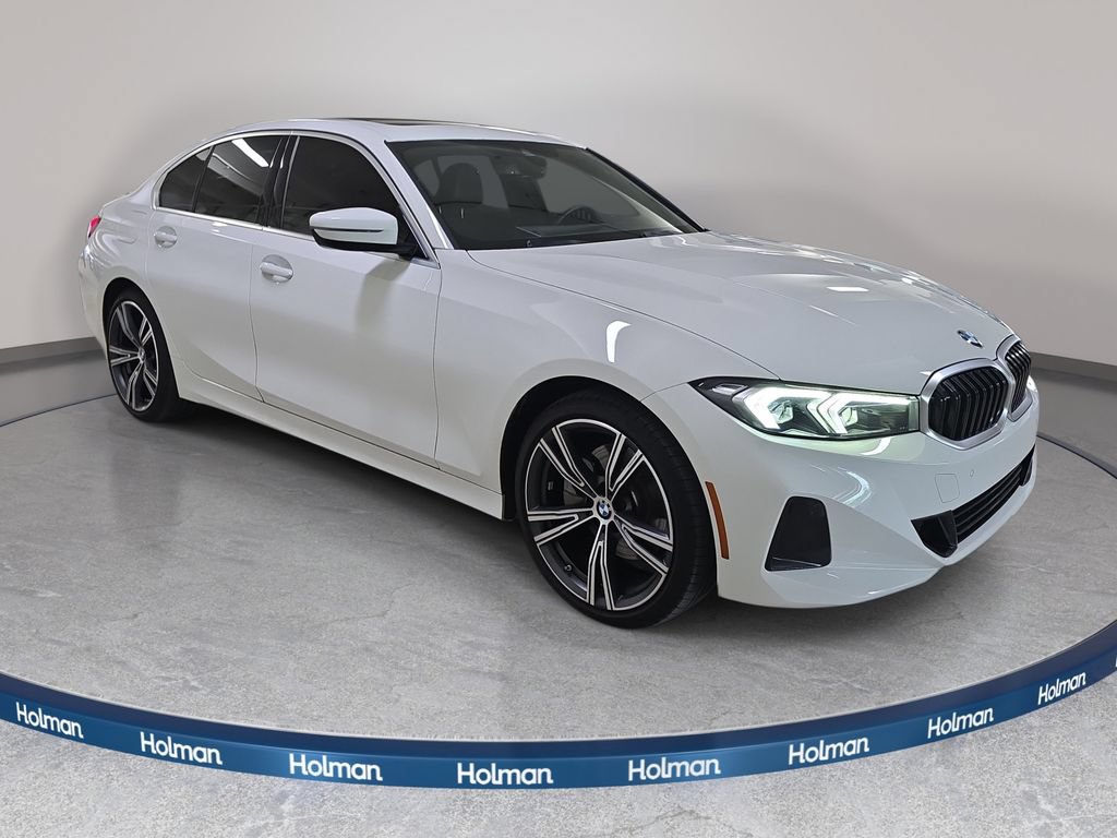 Certified 2024 BMW 330i Sedan w/ Convenience Package RWD image 4