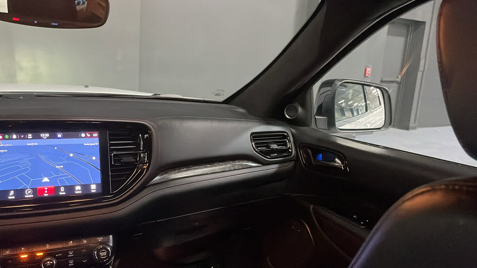Used 2023 Dodge Durango R/T AWD/4WD image 27