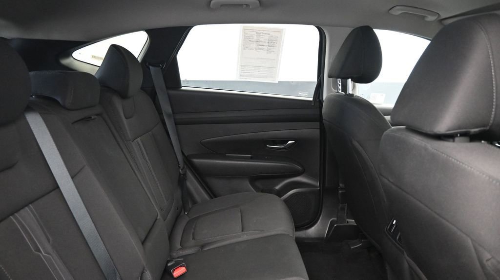 Used 2025 Hyundai Tucson SEL FWD image 13