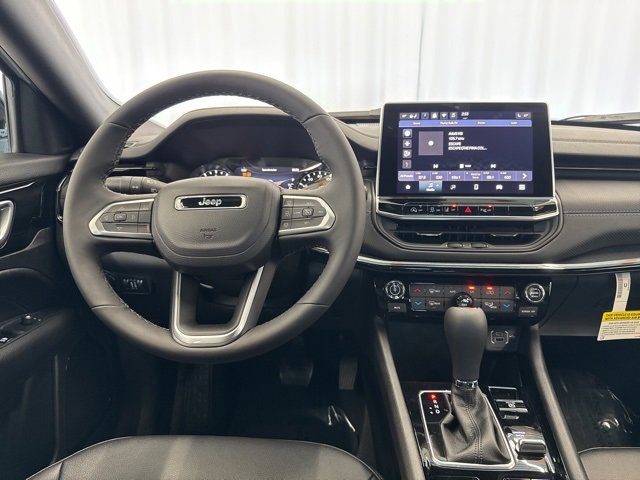 New 2026 Jeep Compass Limited image 9