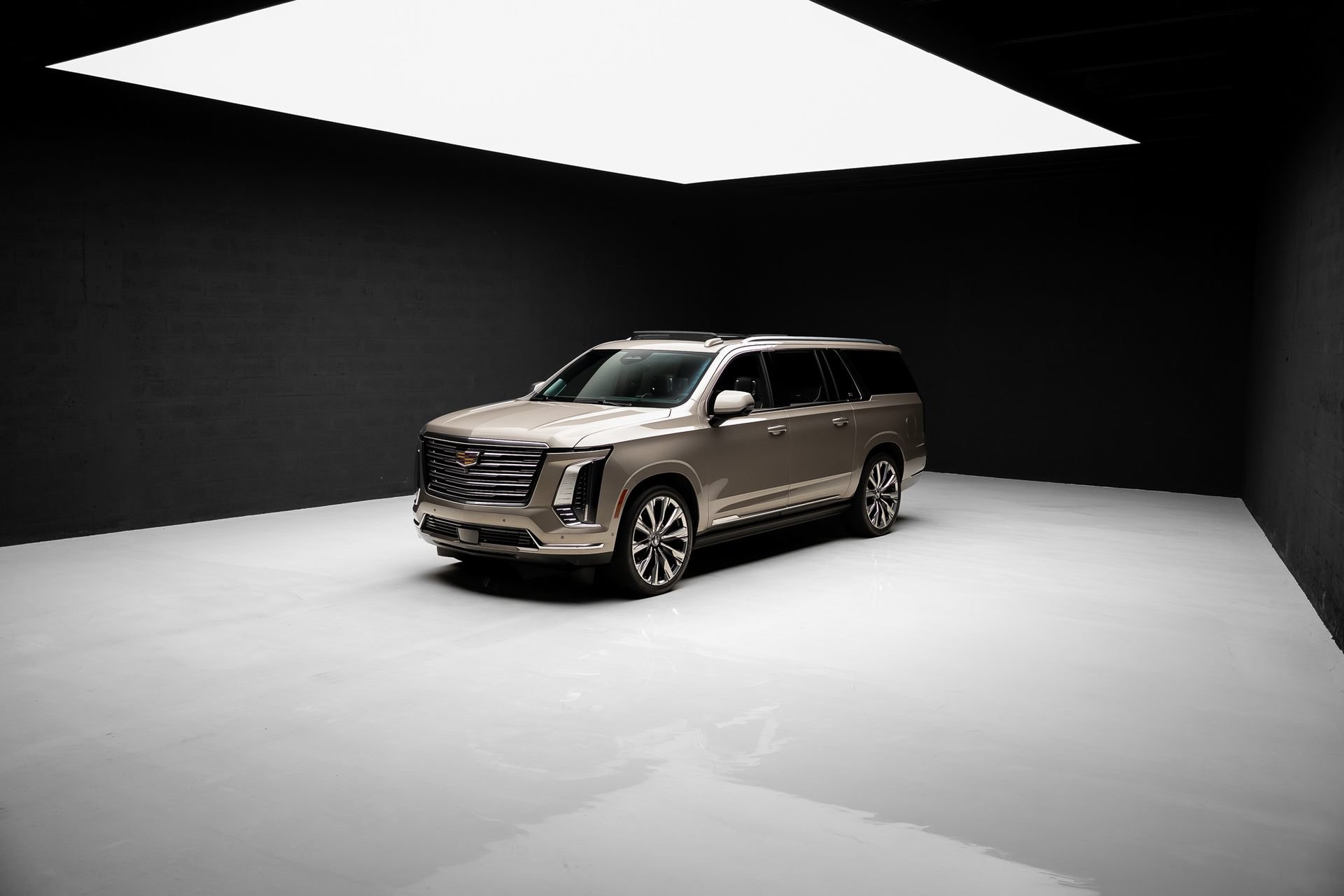 Used 2025 Cadillac Escalade ESV Premium Luxury Platinum AWD/4WD image 87