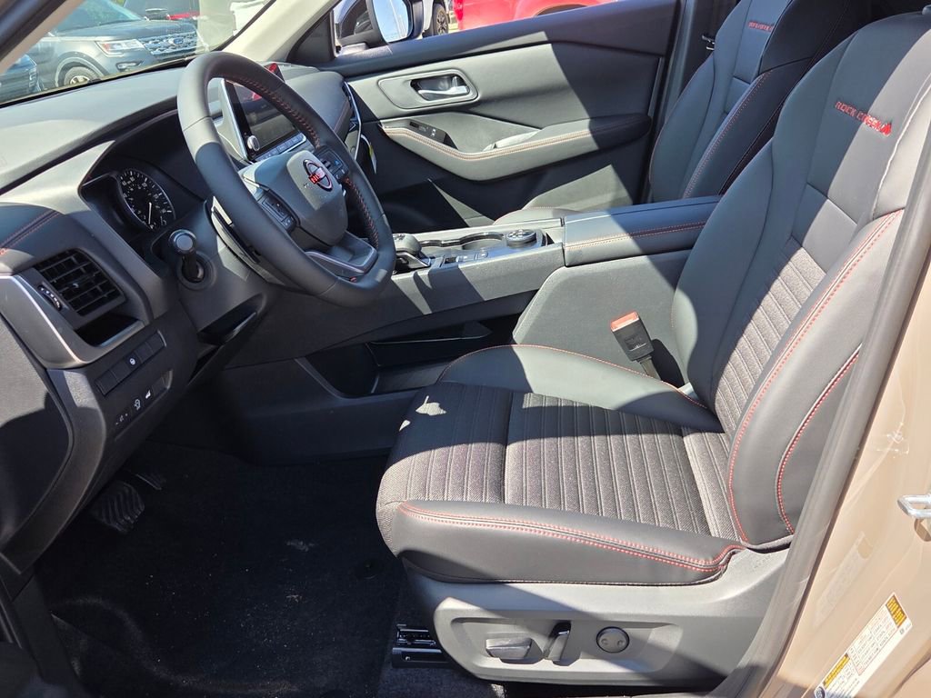 New 2026 Nissan Sentra SL w/ Floor Mat Package image 3