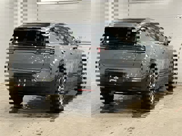 Used 2025 Polestar Polestar 3 image 31