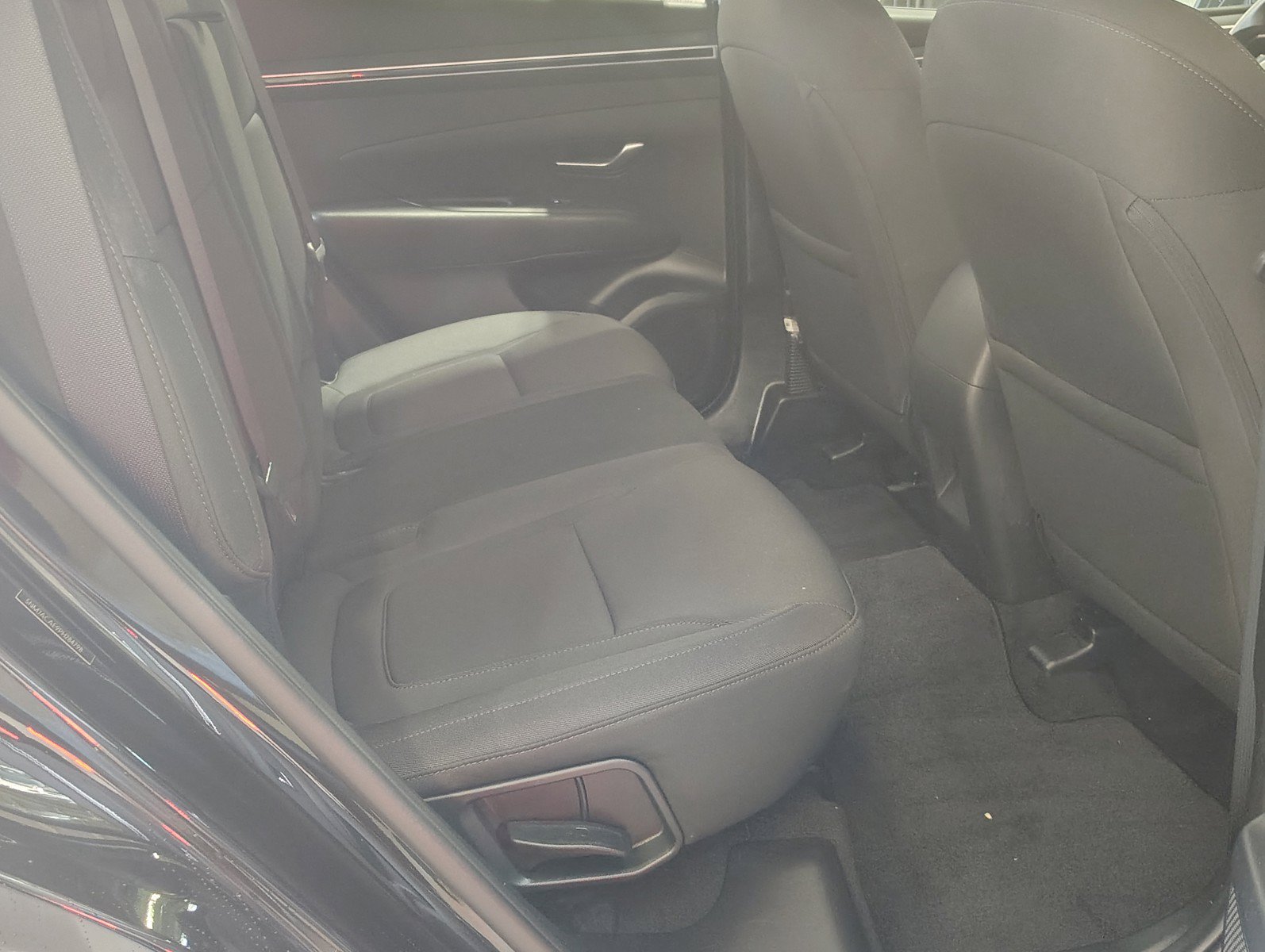 Certified 2023 Hyundai Tucson SE AWD/4WD image 24